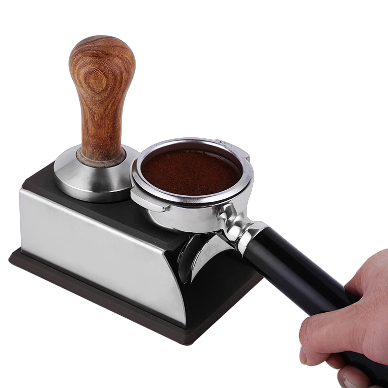 Tamper Station